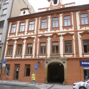 Dlouha Penzion